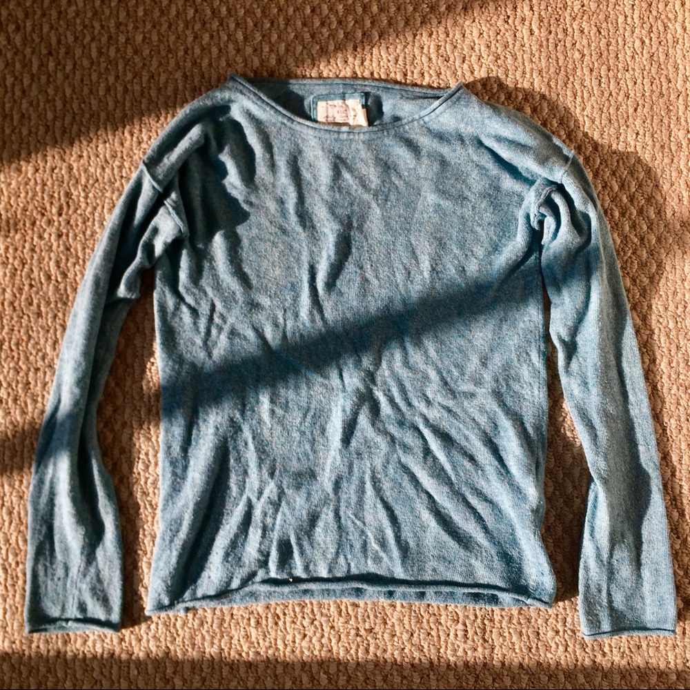 H&M LOGG light teal round neck knit t-shirt top